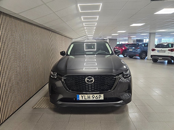 Mazda CX-60 2 of 5