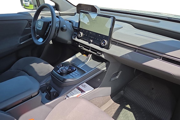 Toyota C-HR 6 of 20