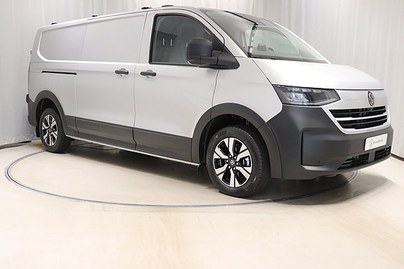 Volkswagen Transporter 3 of 5