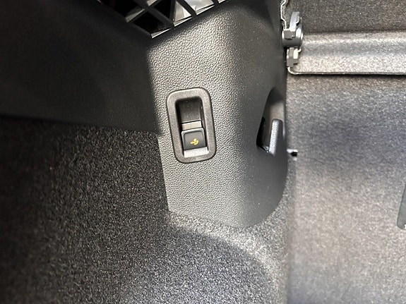 Volkswagen Golf I 7 of 10