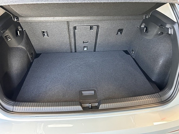 Volkswagen Golf I 8 of 10