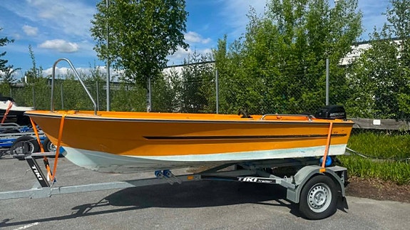 Vator 14R & Mercury 20 Hk (2016)