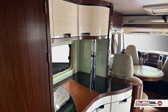 Hymer S800 Campervan Mercedes-Benz generation 906 3.0 V6 CDI 12 of 17