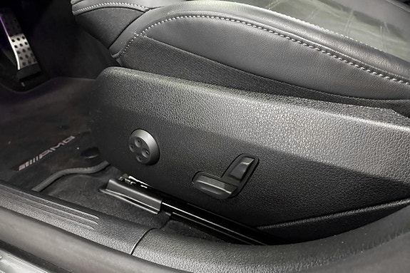 Mercedes-Benz C300 de 16 of 28