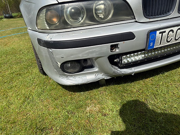 BMW 525i 5 of 10