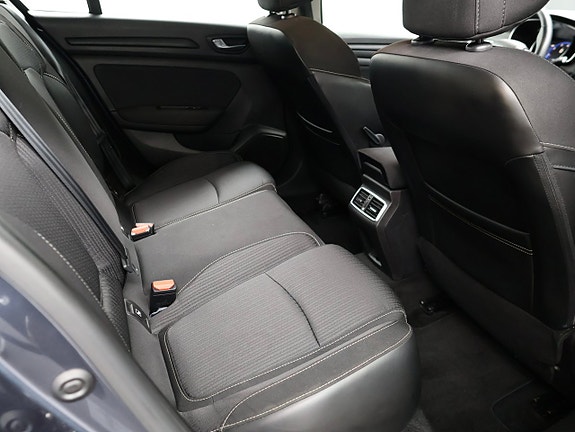Renault Megane 21 of 24