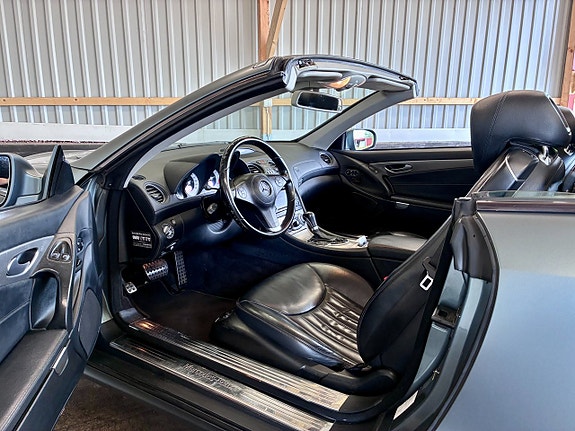 Mercedes-Benz SL350 9 of 12