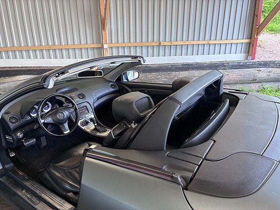 Mercedes-Benz SL350 10 of 12