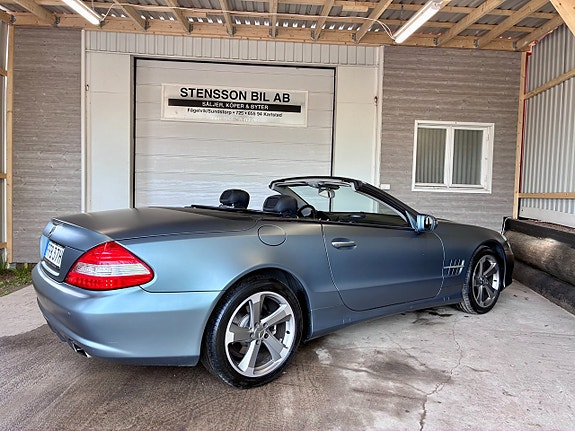 Mercedes-Benz SL350 6 of 12