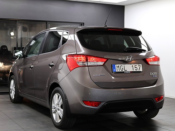 Hyundai ix20 8 of 26