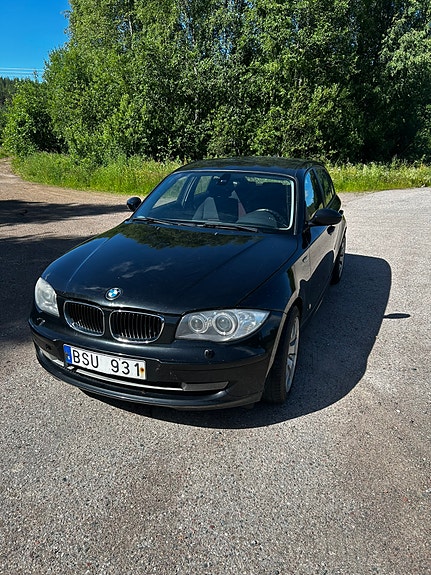 BMW 118d 2 of 19