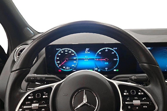 Mercedes-Benz EQA250 6 of 17