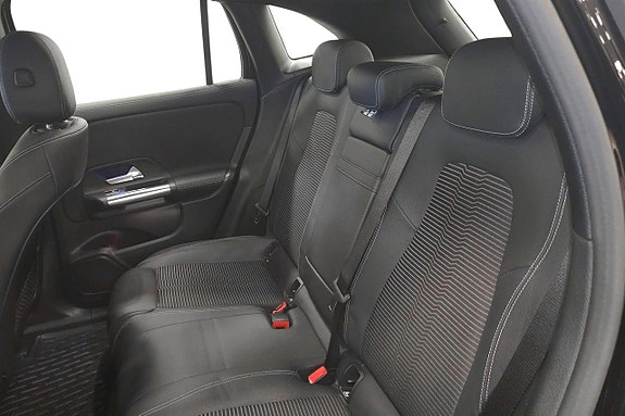 Mercedes-Benz EQA250 10 of 17
