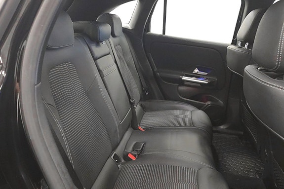 Mercedes-Benz EQA250 16 of 17