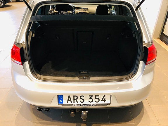 Volkswagen Golf VII 9 of 9