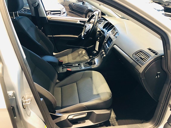 Volkswagen Golf I 5 of 5