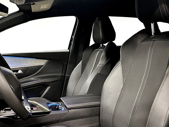 Peugeot 3008 5 of 5