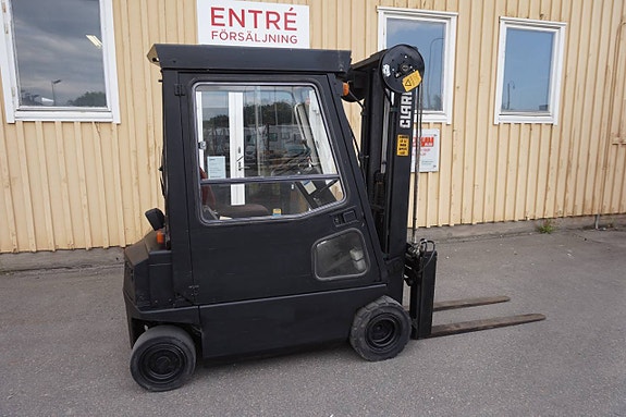 Gaffeltruck Eltruck  1,5 ton //  3,3