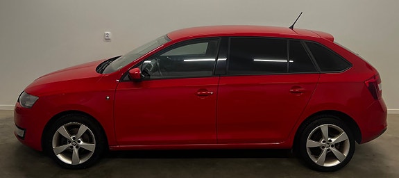 Skoda Rapid Spaceback 2 of 5