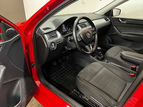 Skoda Rapid Spaceback 4 of 5