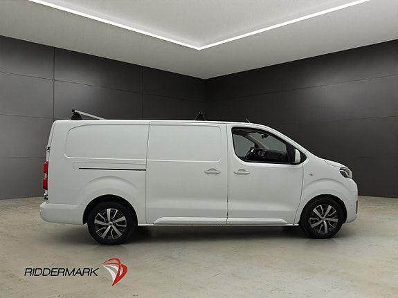 Toyota Proace 2 of 5