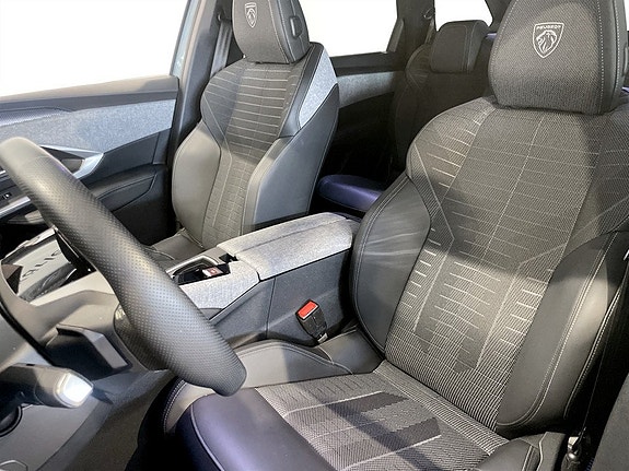 Peugeot 5008 6 of 16