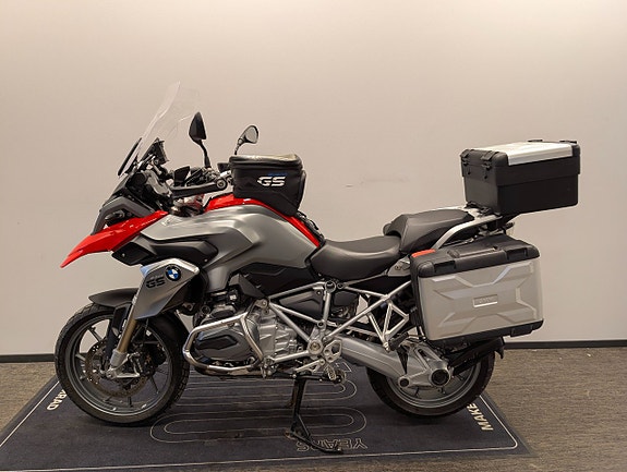 BMW R1200GS 4 of 5
