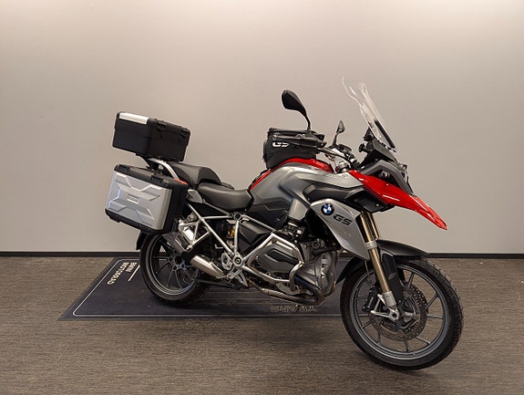BMW R1200GS 2 of 5