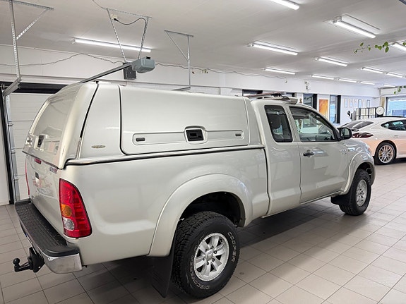 Toyota HiLux 5 of 5