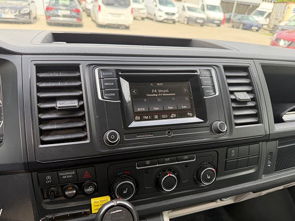 Volkswagen Transporter 18 of 19
