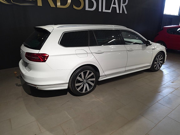 Volkswagen Passat 5 of 5