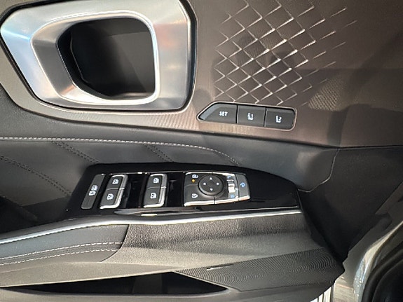 Kia Sorento 19 of 24
