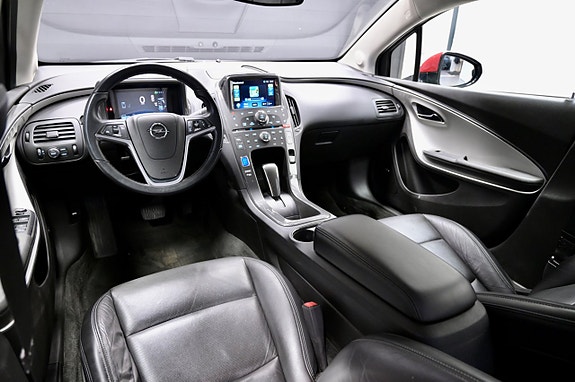 Opel Ampera 12 of 20