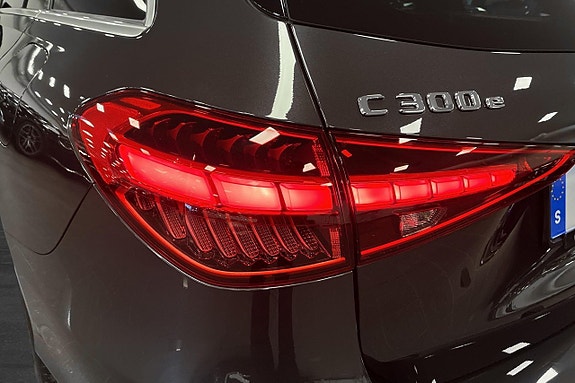 Mercedes-Benz C300 e 29 of 29