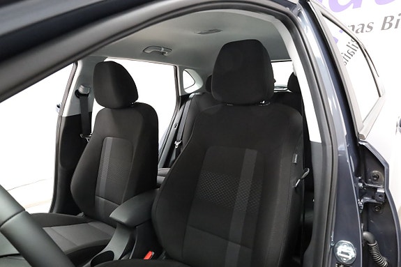 Hyundai i20 8 of 22