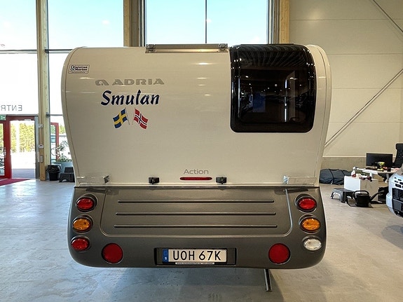 Adria Action 391 LH /Långbäddar/B-körkort/1250kg totalvikt/995kr/månad 5 of 5