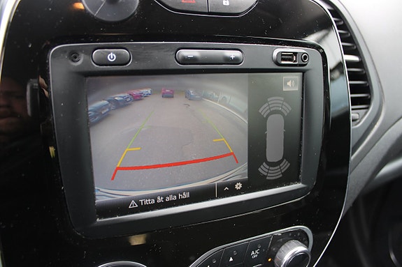 Renault Captur 8 of 8