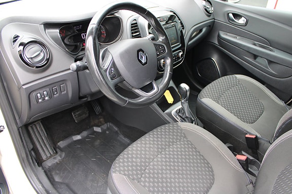Renault Captur 5 of 8