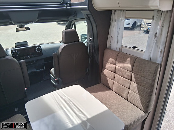 Kabe Travel Master Novum Compact 720 LXL 8 of 21