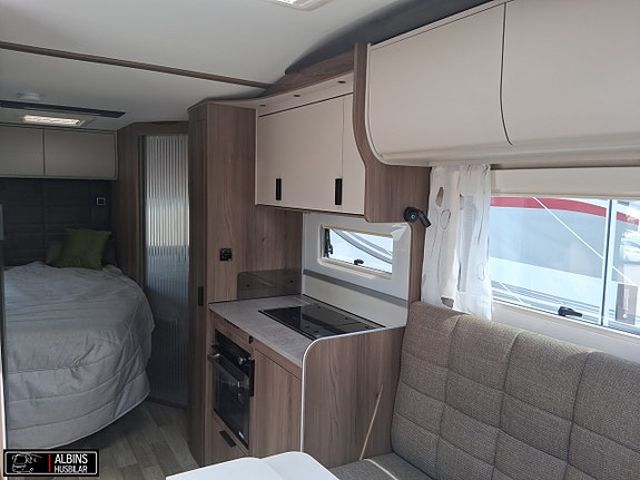 Kabe Travel Master Novum Compact 720 LXL 11 of 21