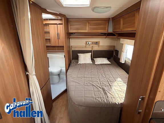 Kabe Royal 590 LXL KS 13 of 19