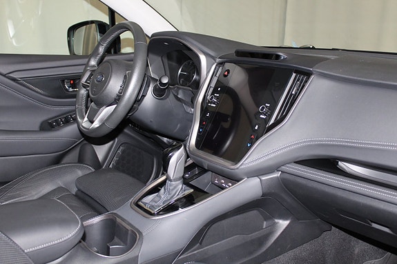 Subaru Outback 17 of 30