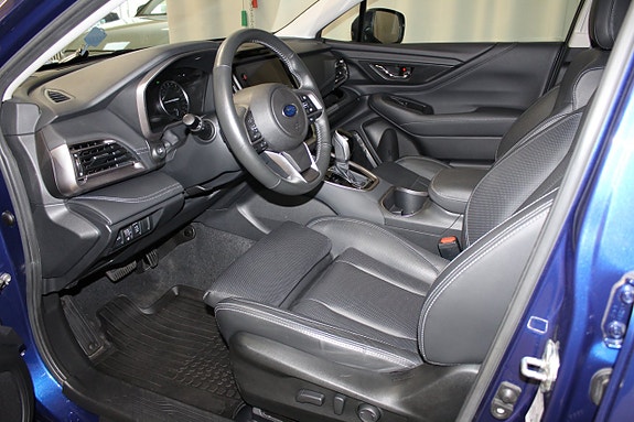 Subaru Outback 18 of 30