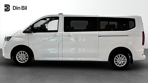 Volkswagen Caravelle 2 of 5