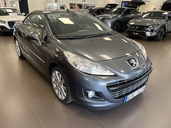 Peugeot 207 CC 4 of 5