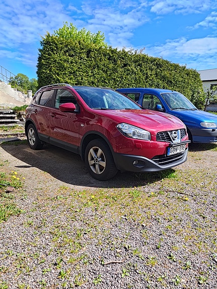 Nissan Qashqai 2 of 4