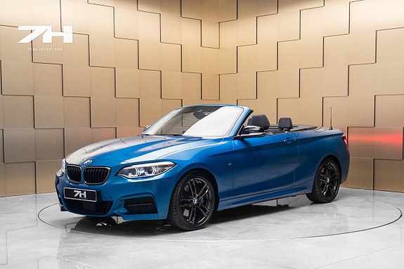 BMW M240i
