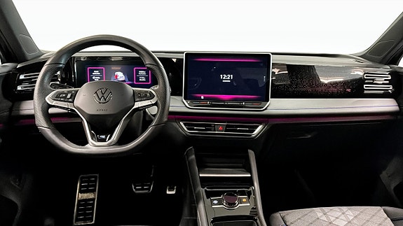 Volkswagen Tiguan 10 of 12