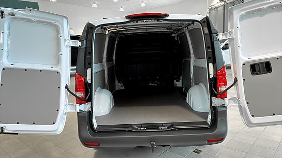 Mercedes-Benz Vito 114 5 of 5