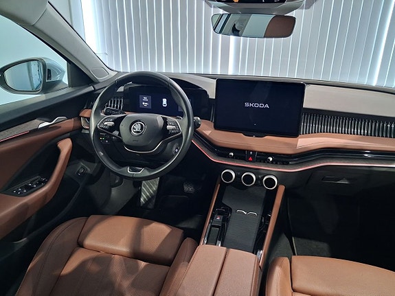 Skoda Superb 7 of 18